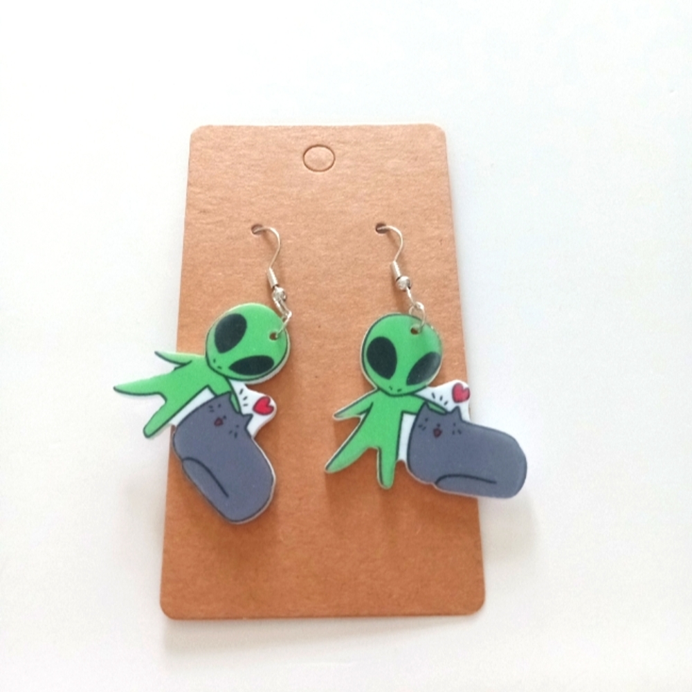 Fashion Jewelry Alien And Cat Dangle Earrings